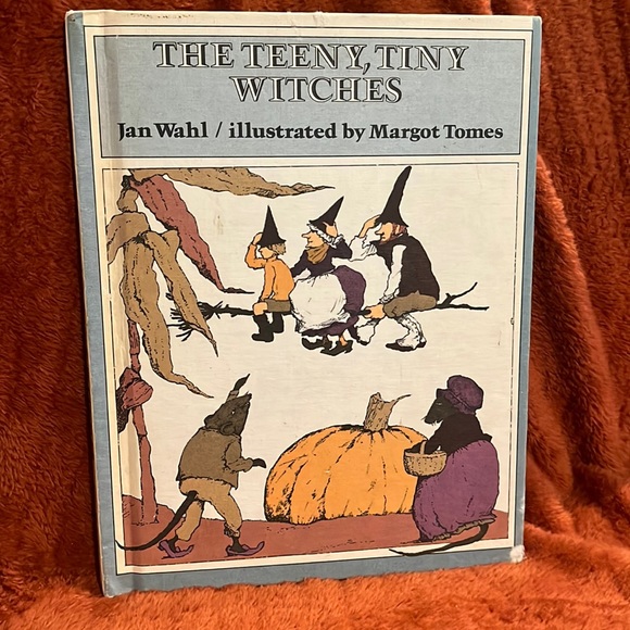 The teeny, tiny witches ( copyright 1979 ) - Picture 1 of 9